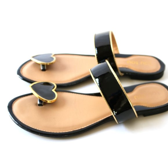 Tou Tou Sweetheart Sandals - Picture 6 of 10